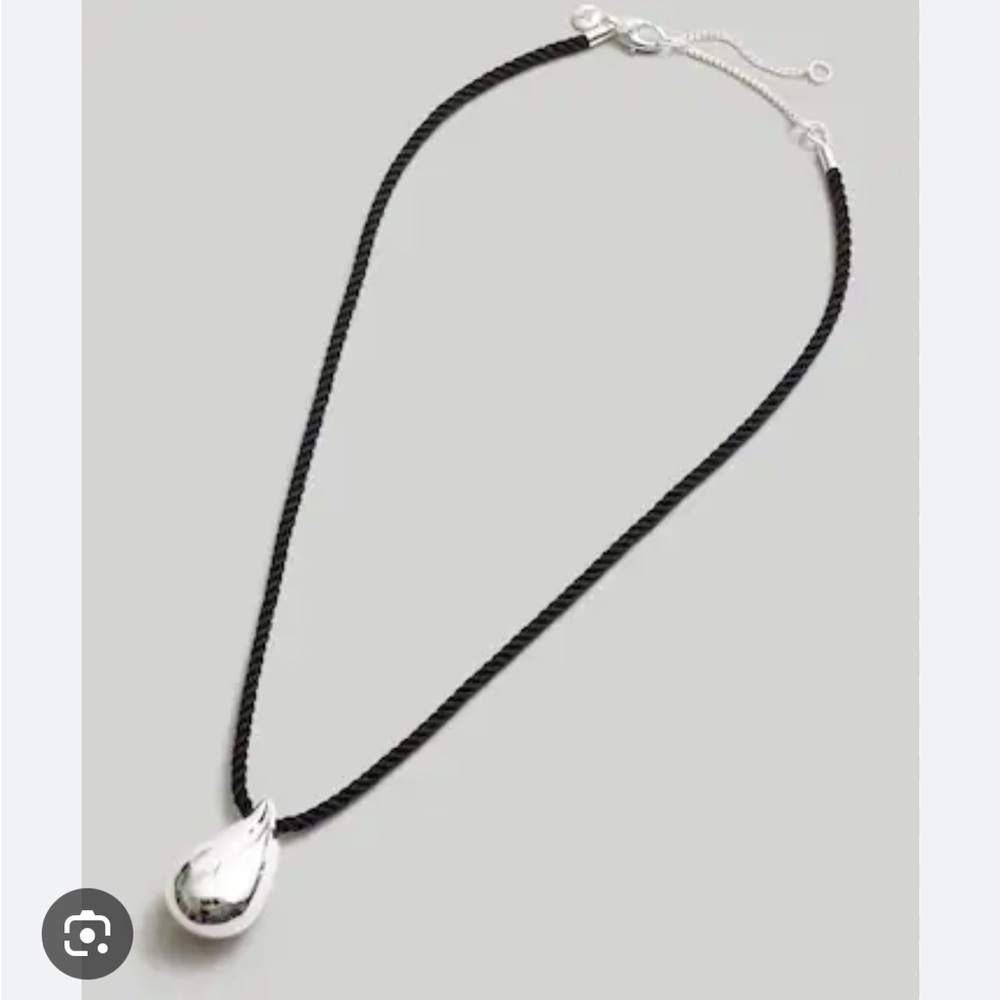 Madewell teardrop necklace